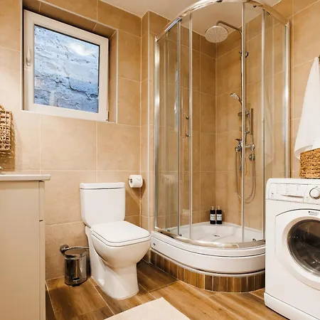 Апартаменты Pintrst-penthouse Old Town Renovated Белград