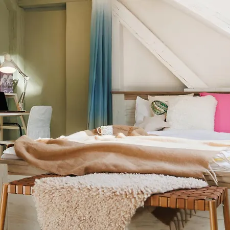 Pintrst-penthouse Old Town Renovated Белград