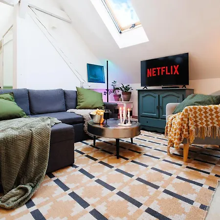 Pintrst-penthouse 110m2 Ping Pong Old Town Апартаменты *